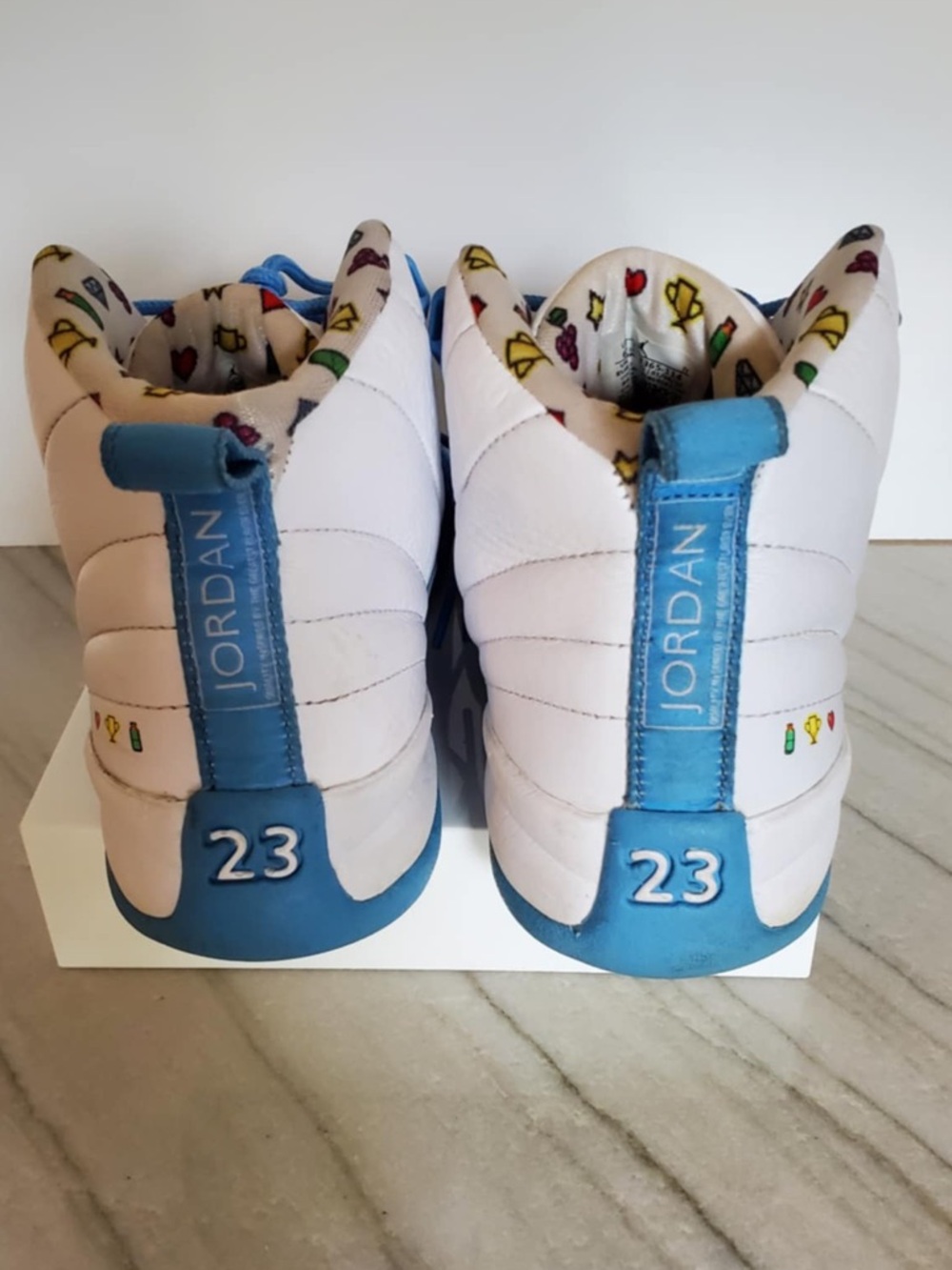 Nike Air Jordan 12 Retro DQ4365-114 Blue White GS Shoes Size 6Y 'Emoji' - Picture 7 of 12